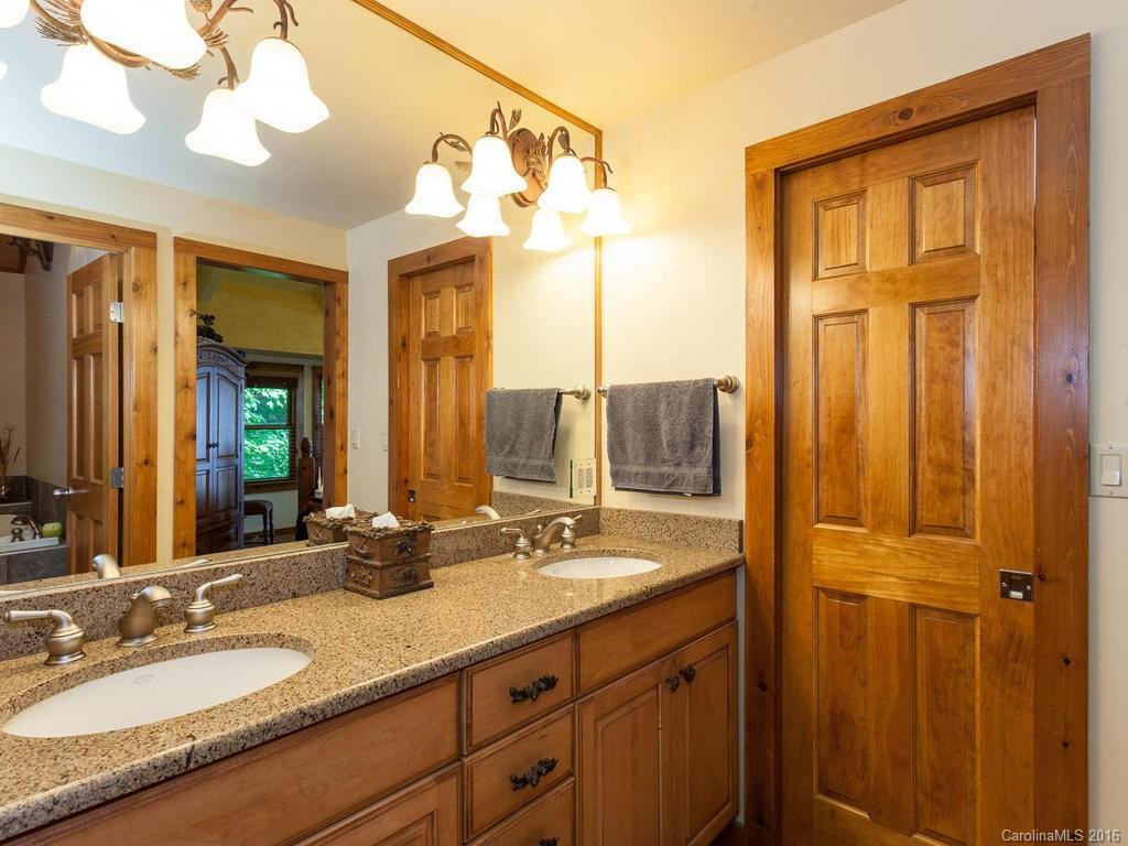 307 Rhododendron Lane - Photo 17