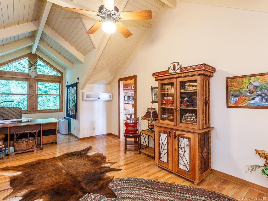 307 Rhododendron Lane - Photo 21