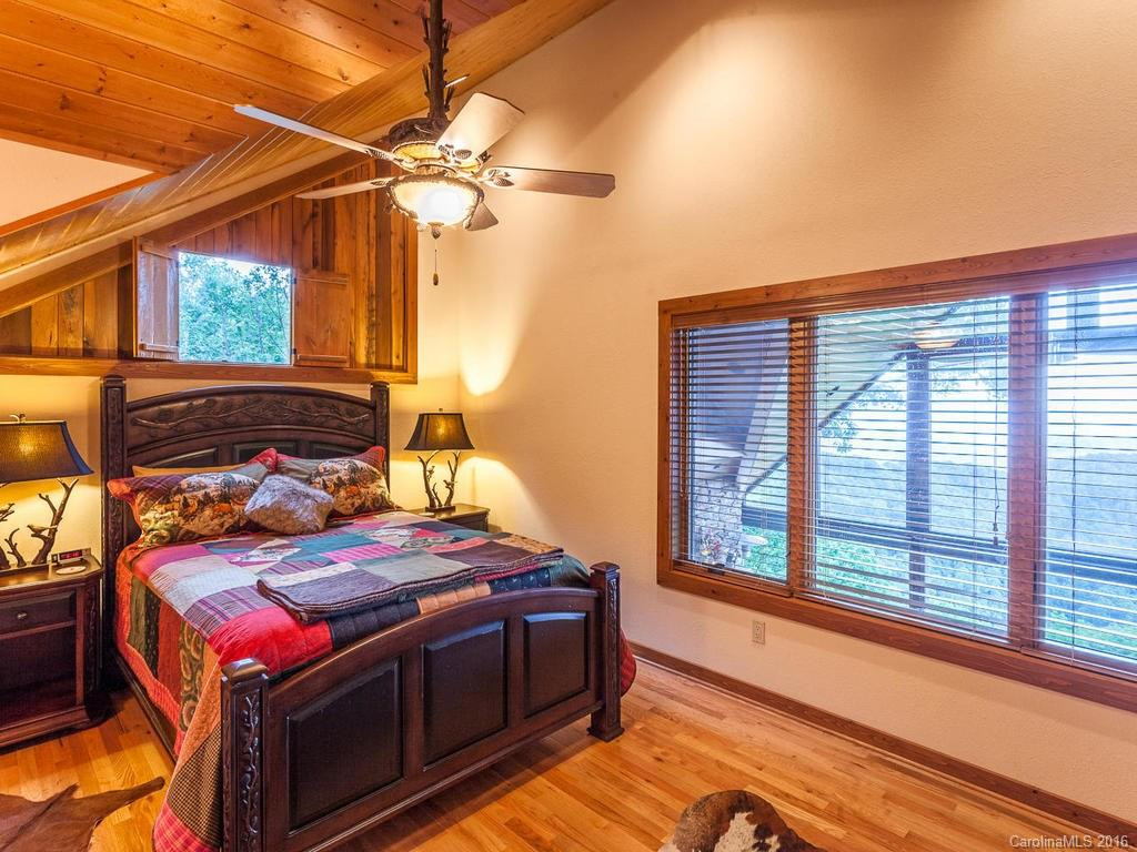 307 Rhododendron Lane - Photo 24