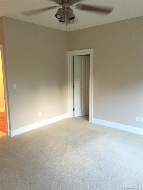 112 Ben Nevis Court - Photo 17