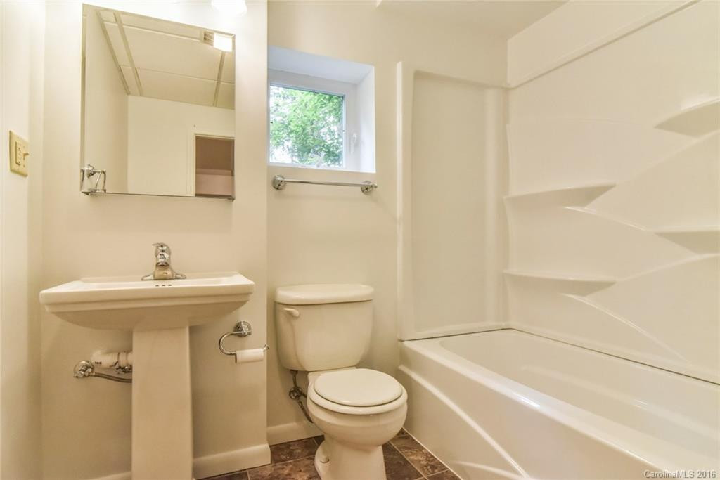 70 Blackwood Road - Photo 11