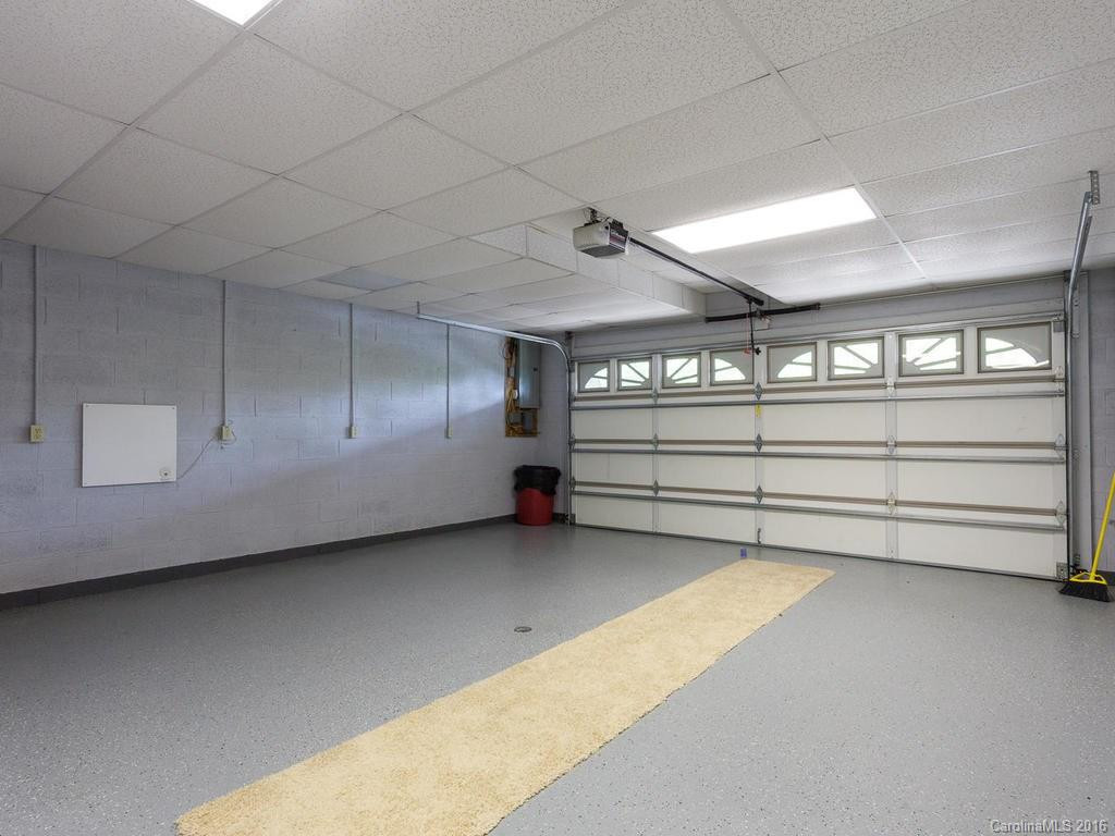 371 Parkview Drive - Photo 21