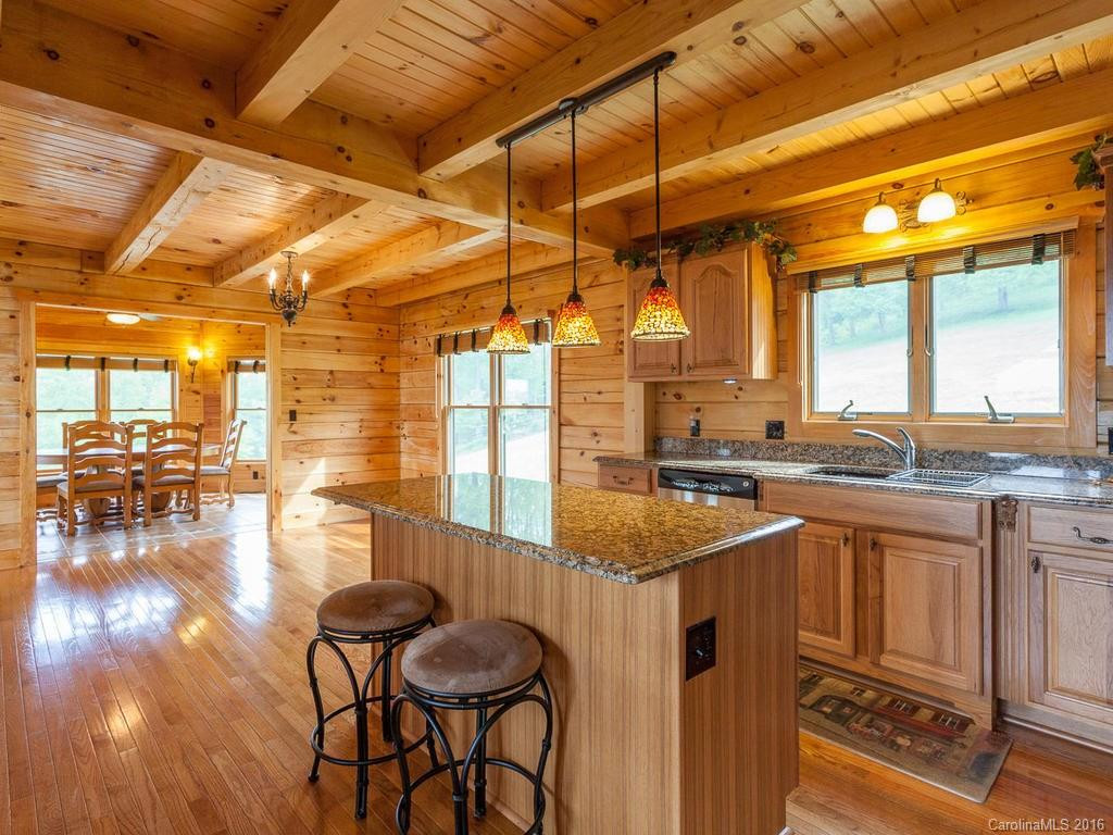 371 Parkview Drive - Photo 7
