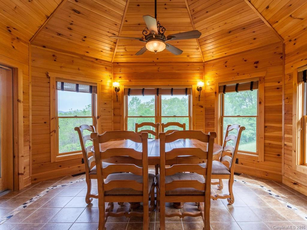 371 Parkview Drive - Photo 8
