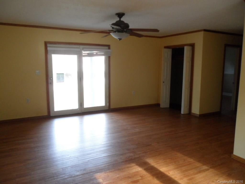 163 Candlewood Circle - Photo 5