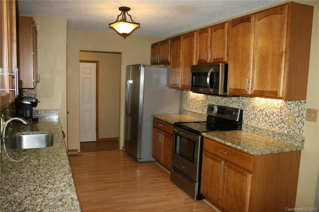 46 Golden Oaks Lane - Photo 4