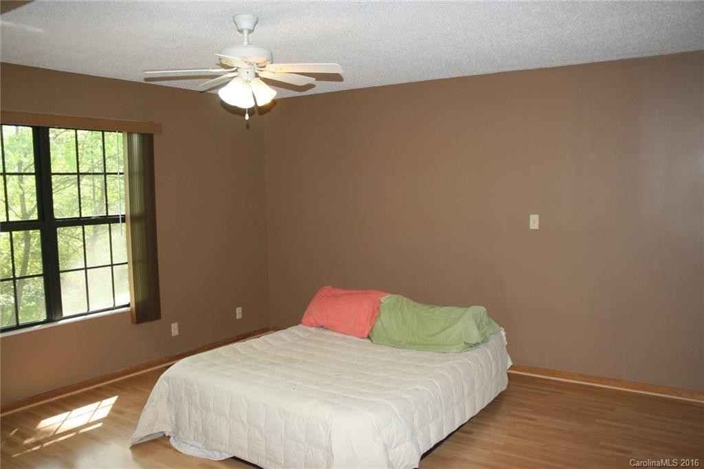 46 Golden Oaks Lane - Photo 6