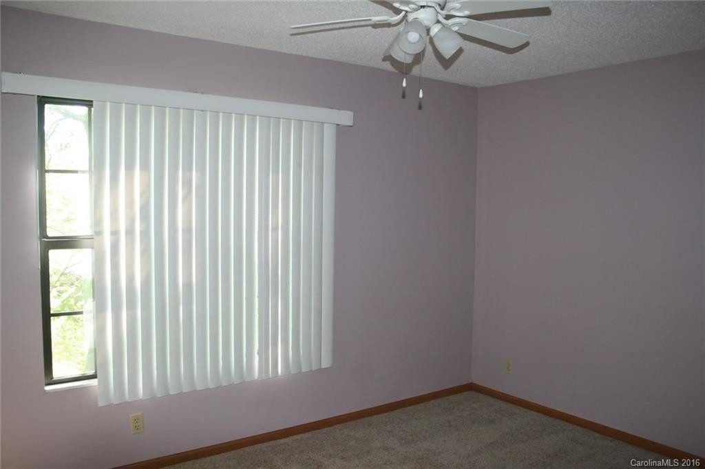 46 Golden Oaks Lane - Photo 9