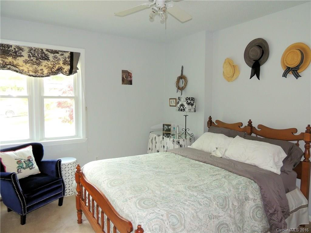 105 Muirfield Court #9 - Photo 17