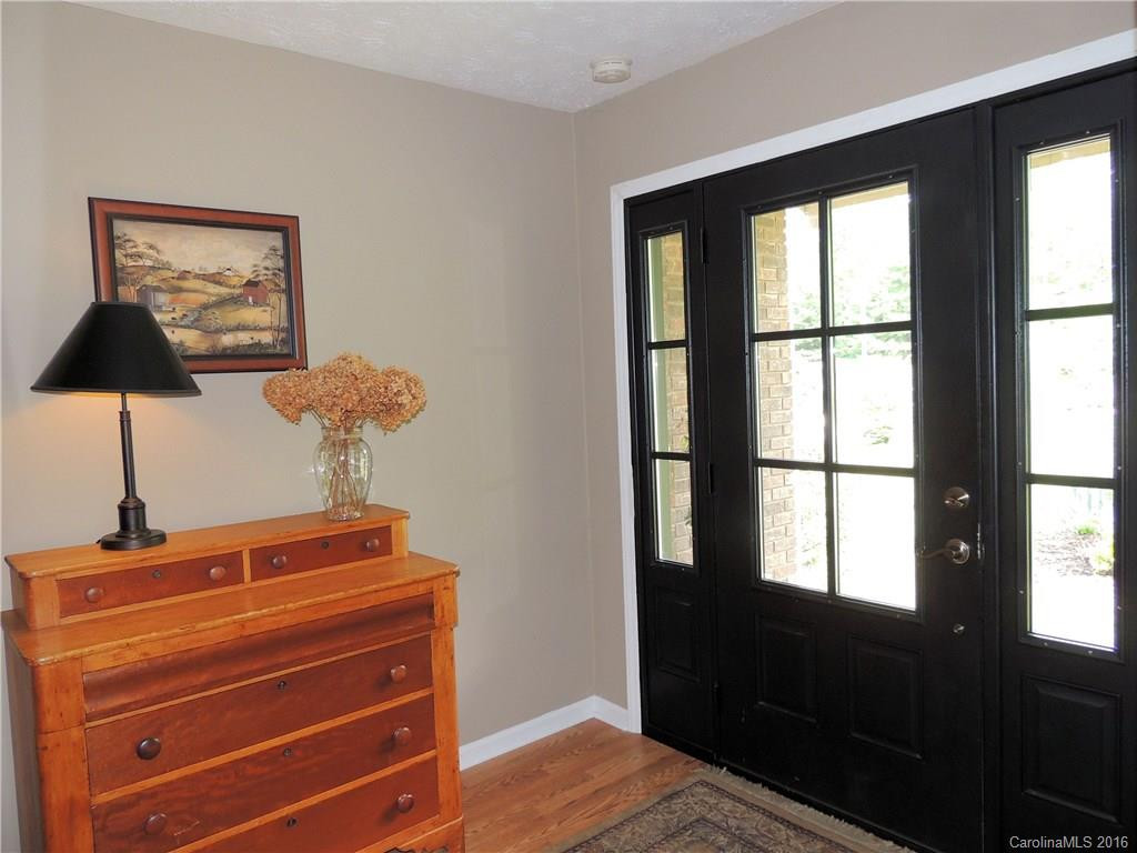 105 Muirfield Court #9 - Photo 4