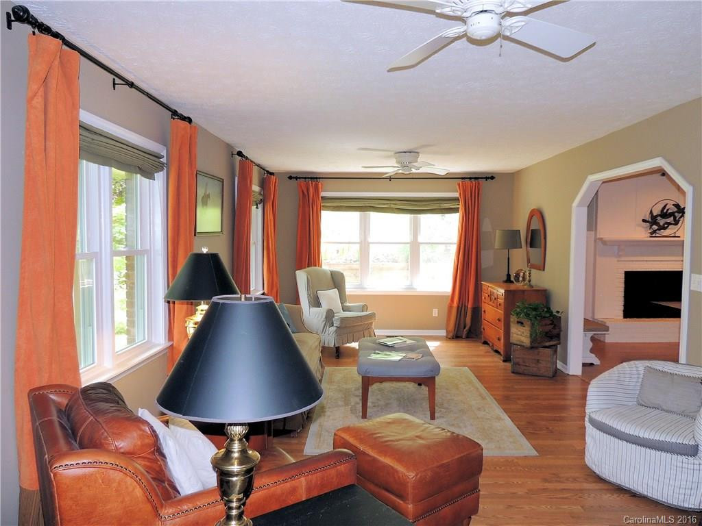 105 Muirfield Court #9 - Photo 5