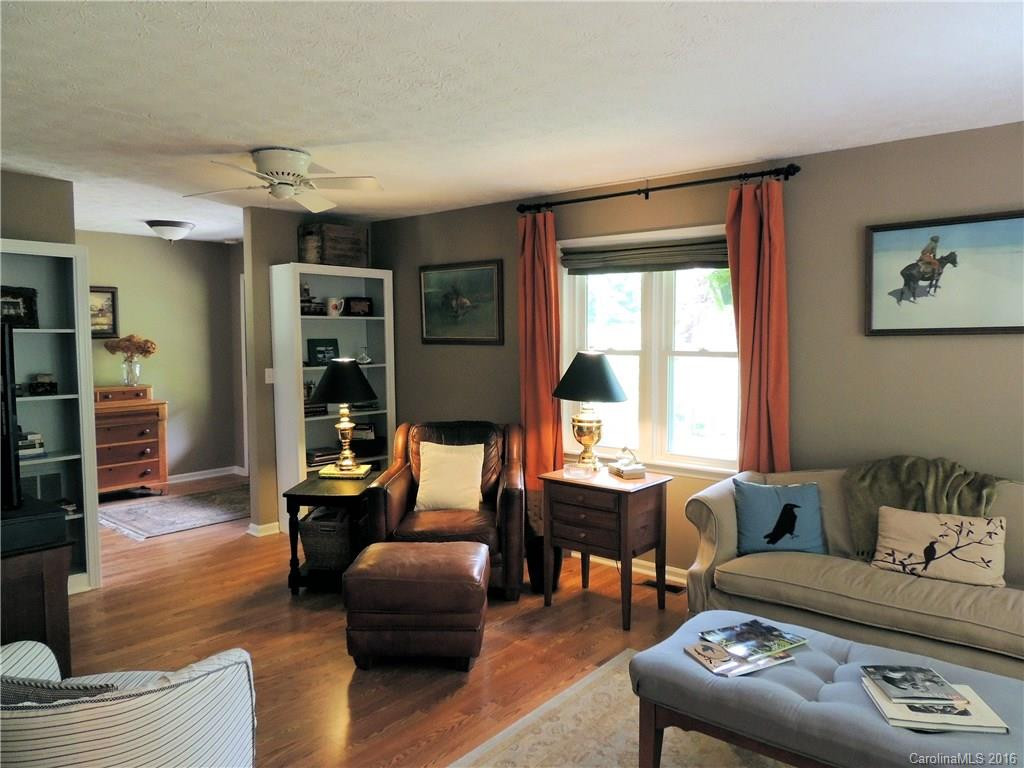 105 Muirfield Court #9 - Photo 7