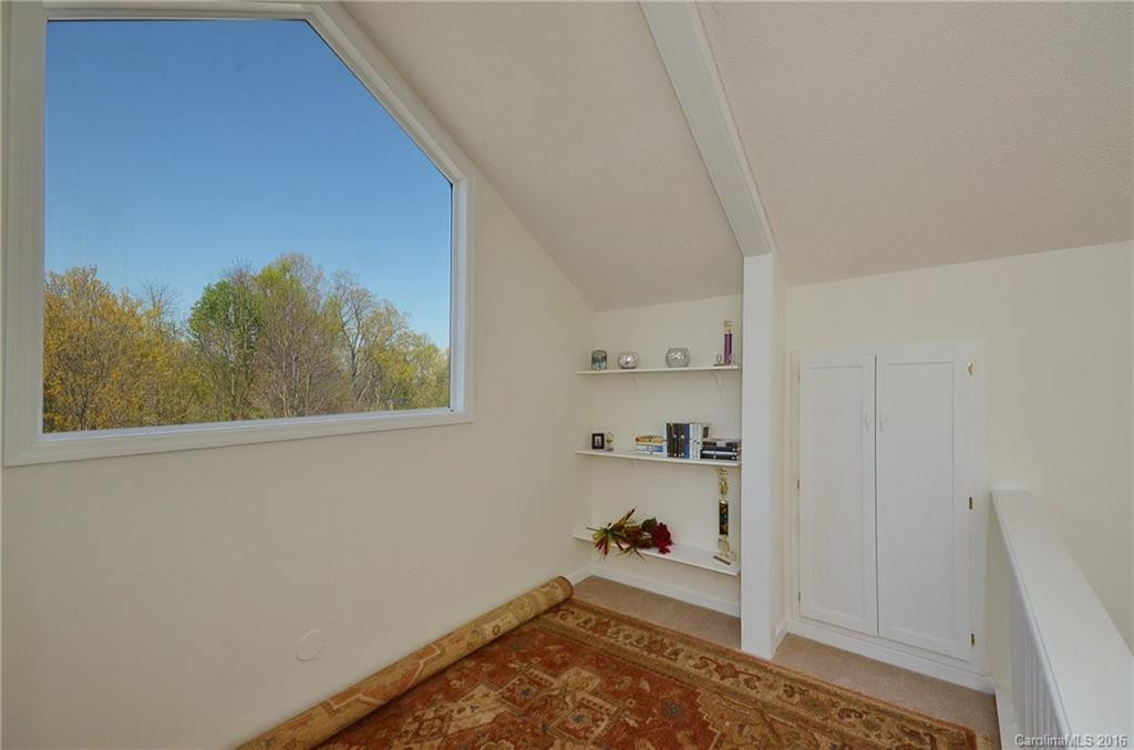 110 Broadmoor Drive #110 - Photo 17