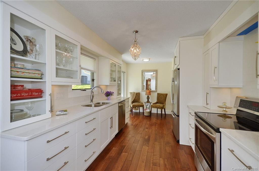 110 Broadmoor Drive #110 - Photo 9