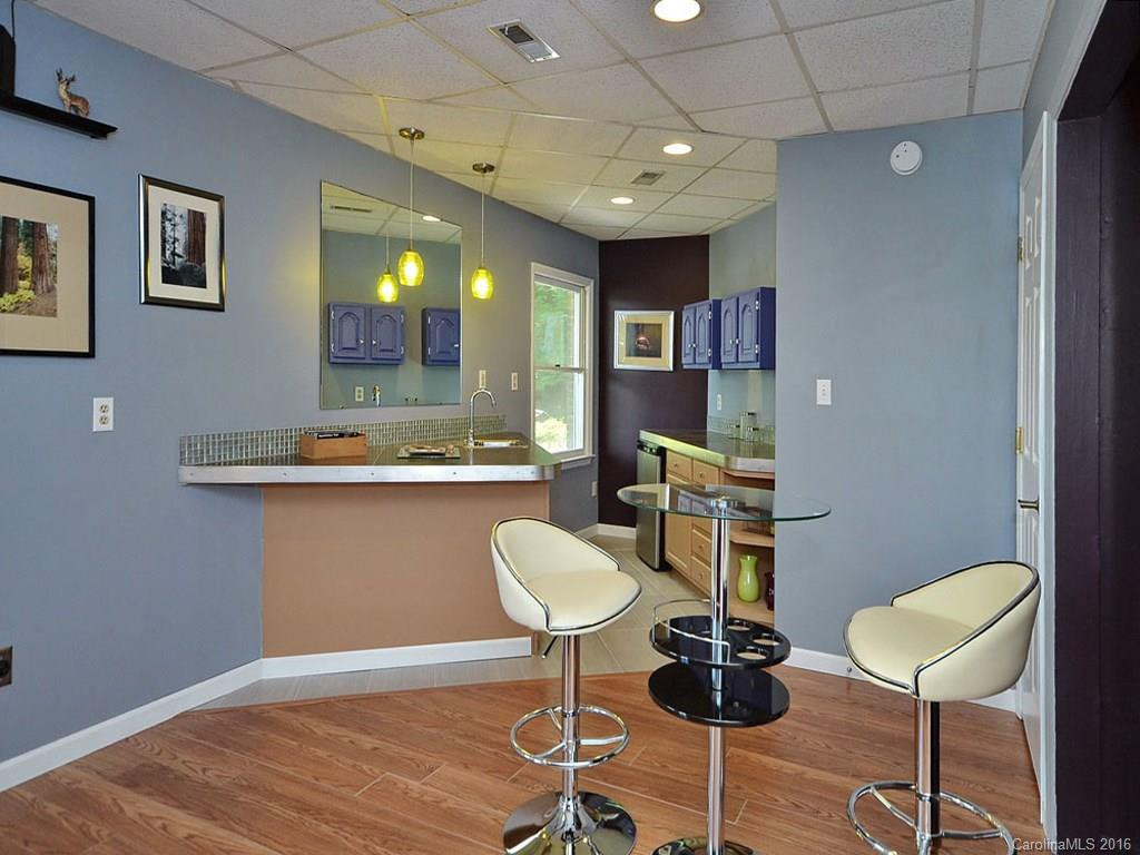153 Mountain Valley Drive - Photo 15
