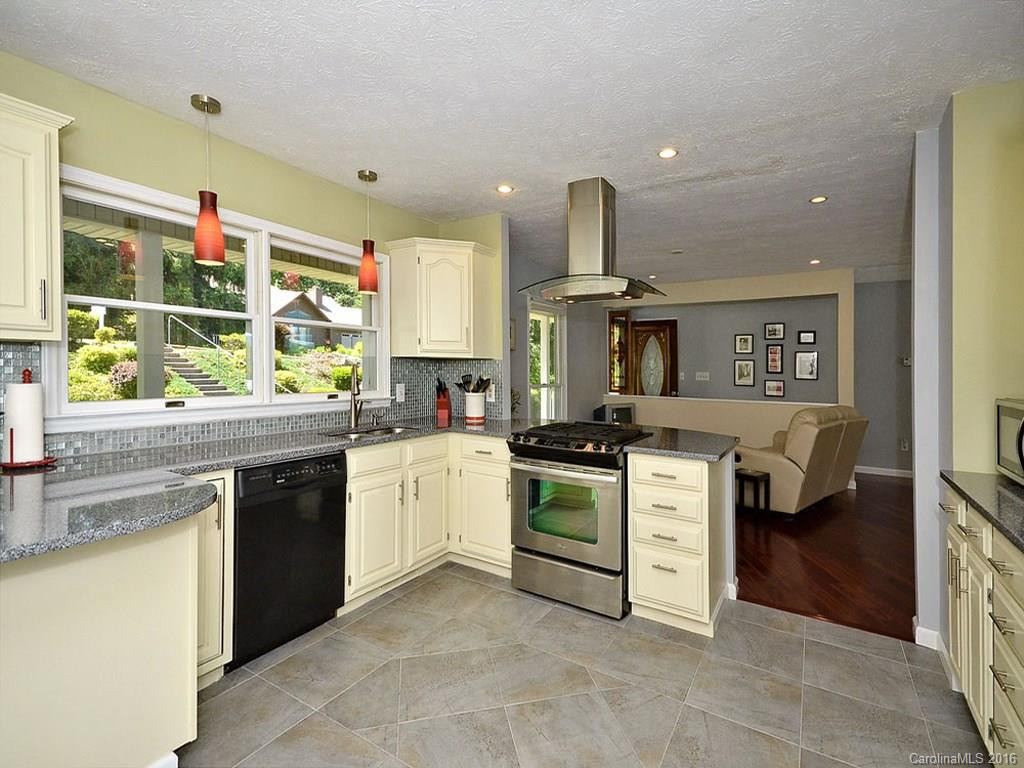153 Mountain Valley Drive - Photo 7