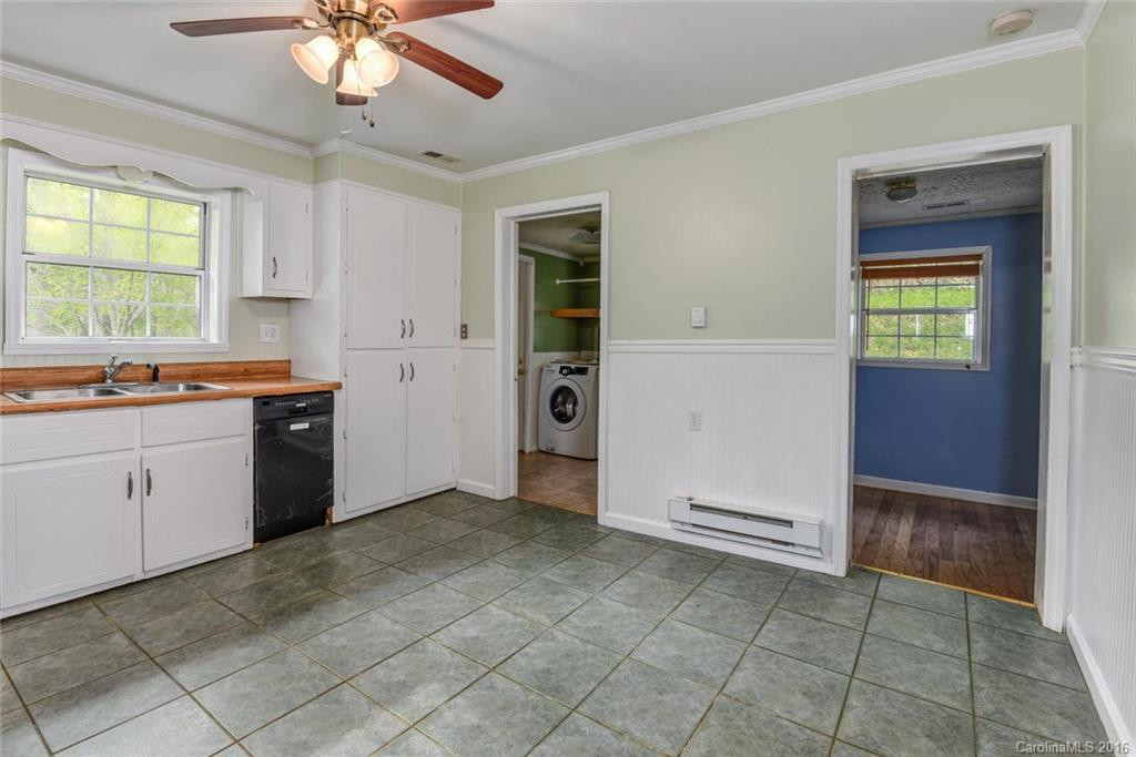 614 Emmas Grove Road - Photo 11