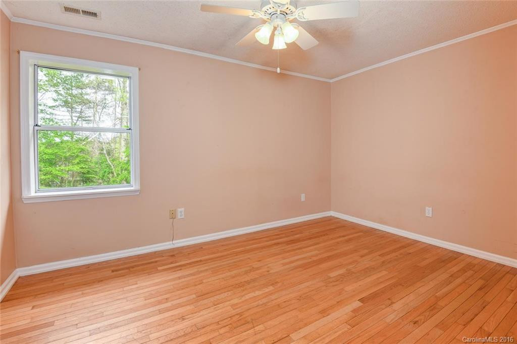 614 Emmas Grove Road - Photo 13