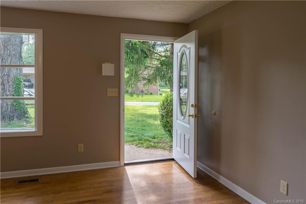 1612 Sherman Drive #None - Photo 5