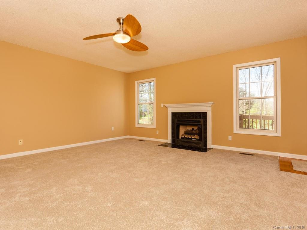 9 Williams Street - Photo 2