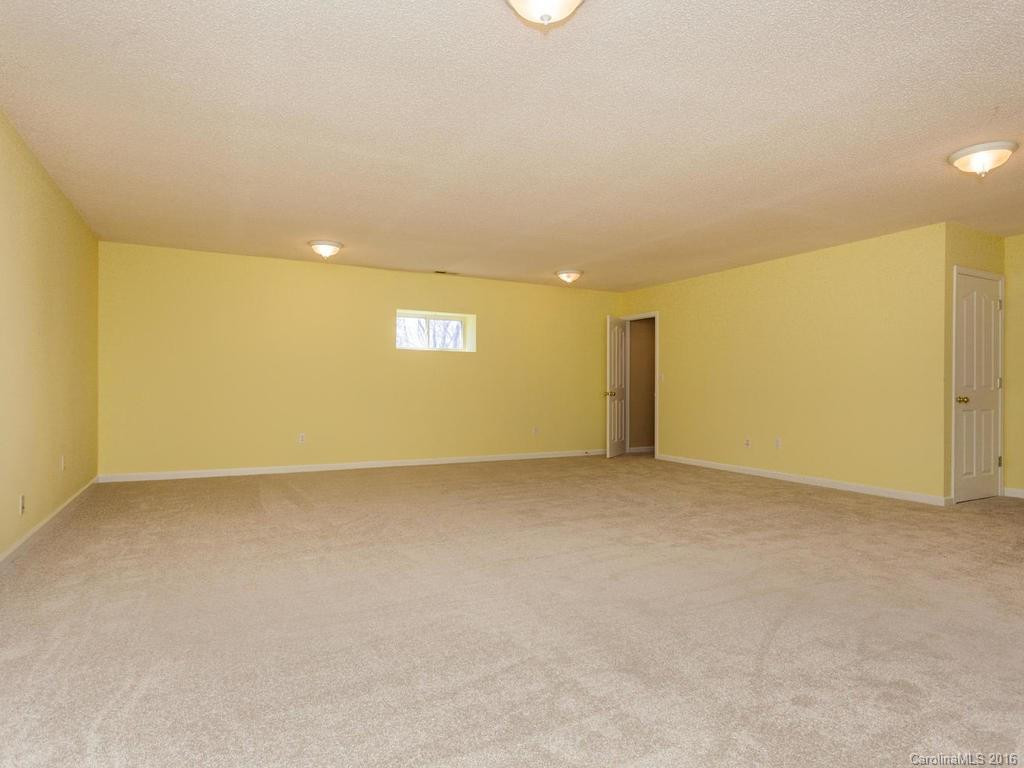 9 Williams Street - Photo 13