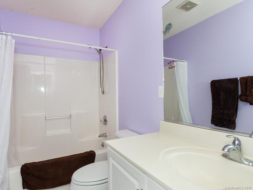 9 Williams Street - Photo 14