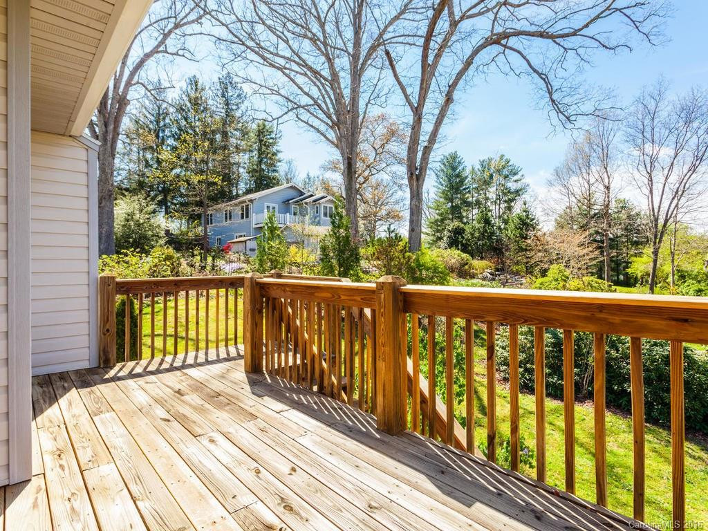 9 Williams Street - Photo 15