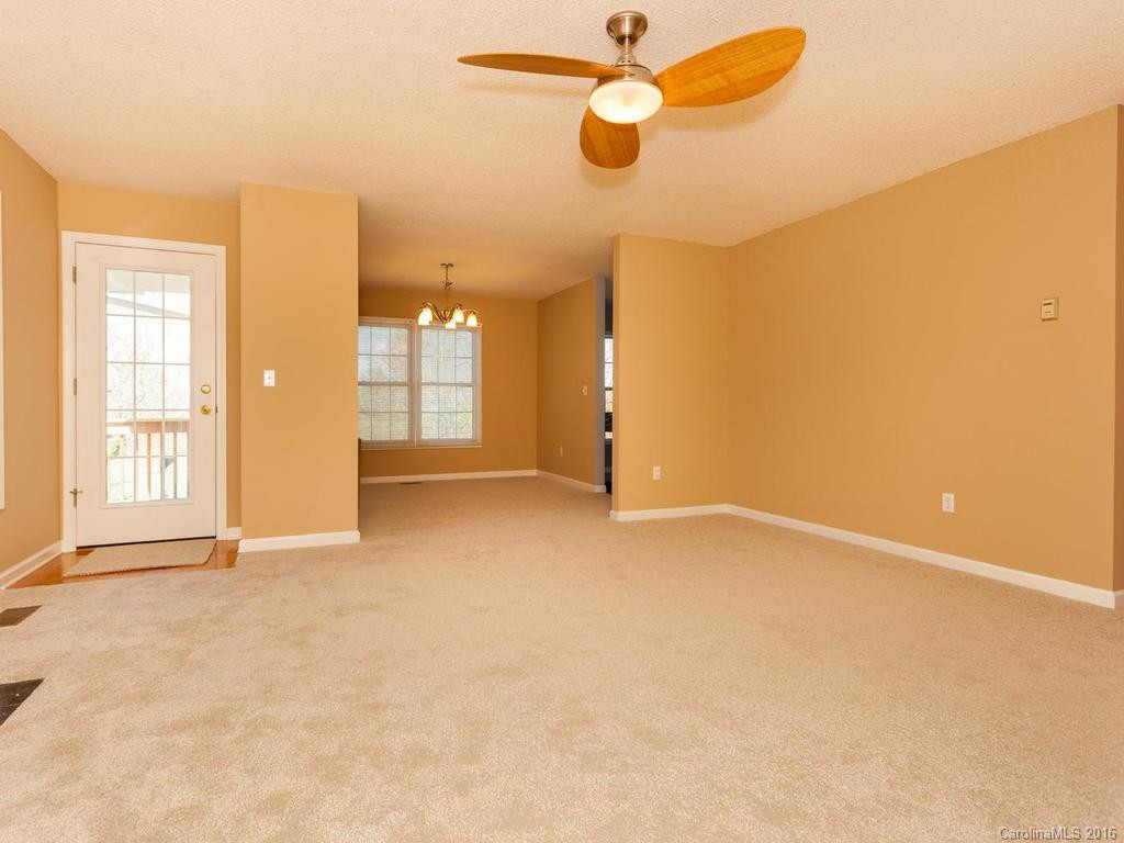 9 Williams Street - Photo 3