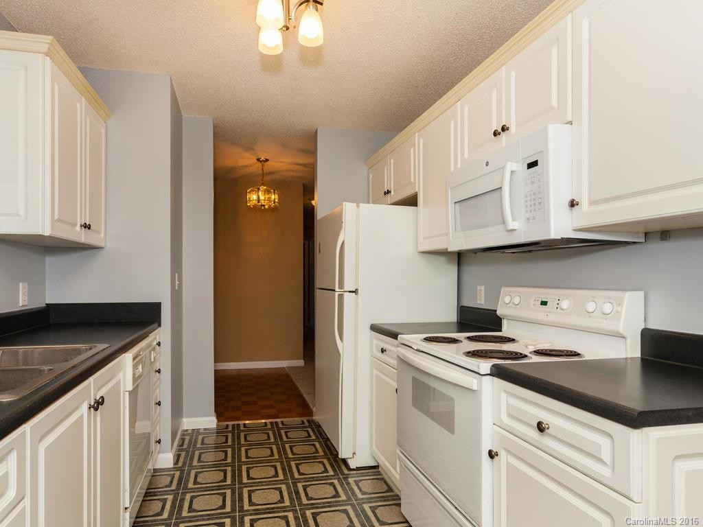9 Williams Street - Photo 6