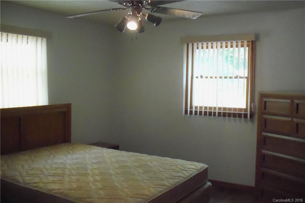 387 Highview Drive - Photo 14