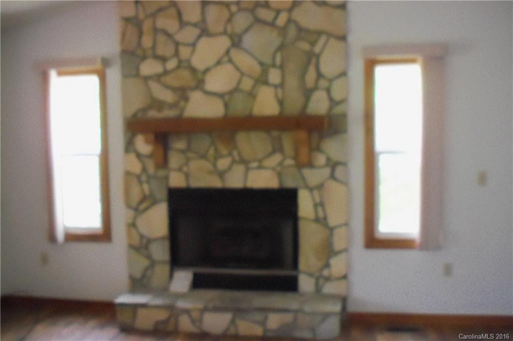 387 Highview Drive - Photo 16