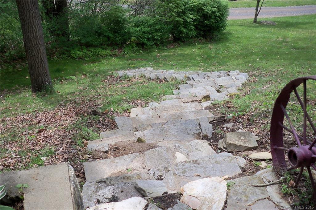 387 Highview Drive - Photo 21