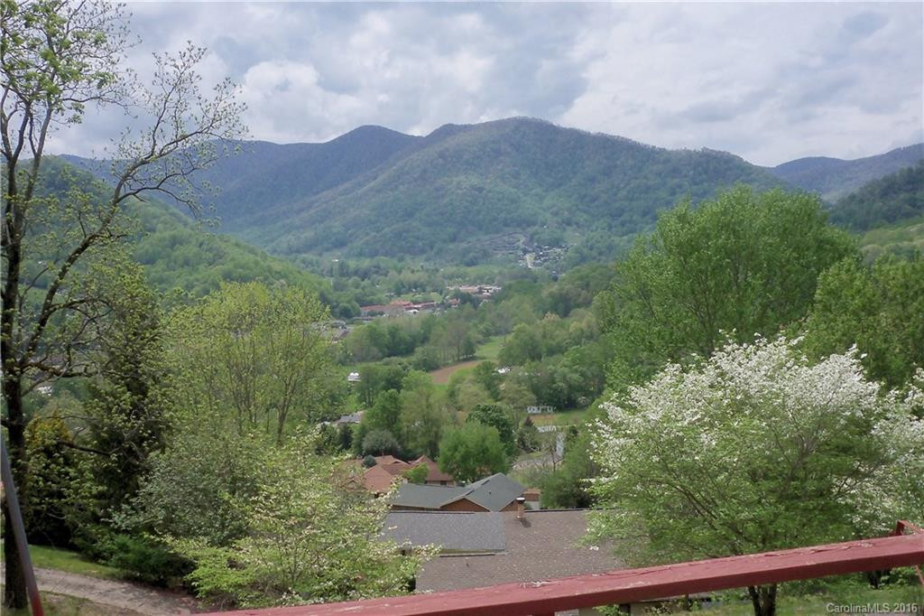 387 Highview Drive - Photo 5