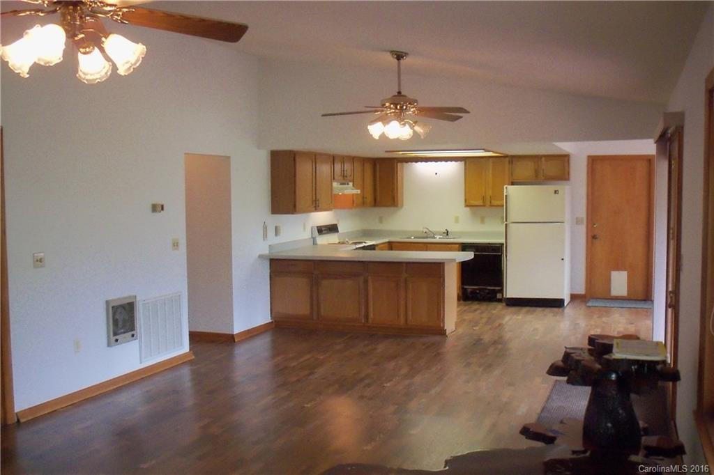 387 Highview Drive - Photo 9