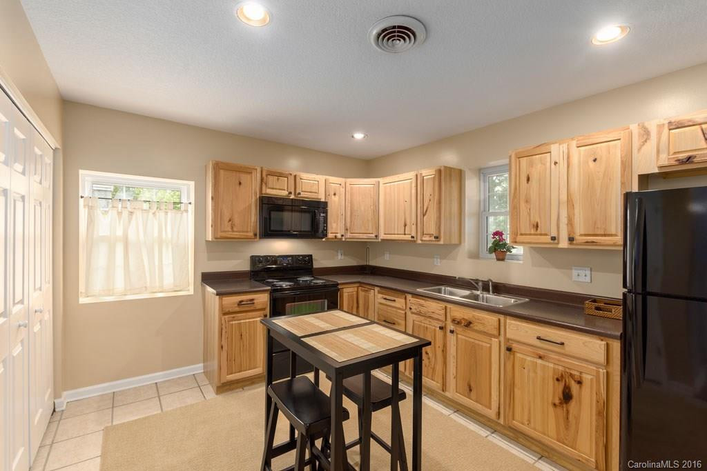 77 Saint Dunstans Circle - Photo 21