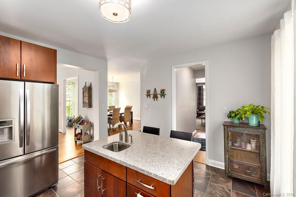 77 Saint Dunstans Circle - Photo 5