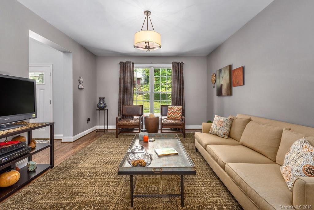 77 Saint Dunstans Circle - Photo 7