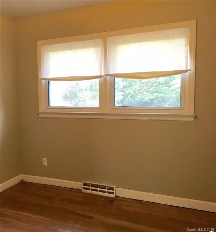 31 Oak Springs Drive - Photo 10