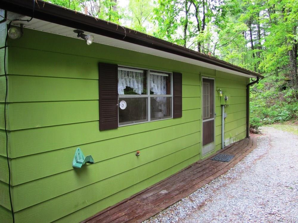 2372 Locust Grove Road - Photo 18