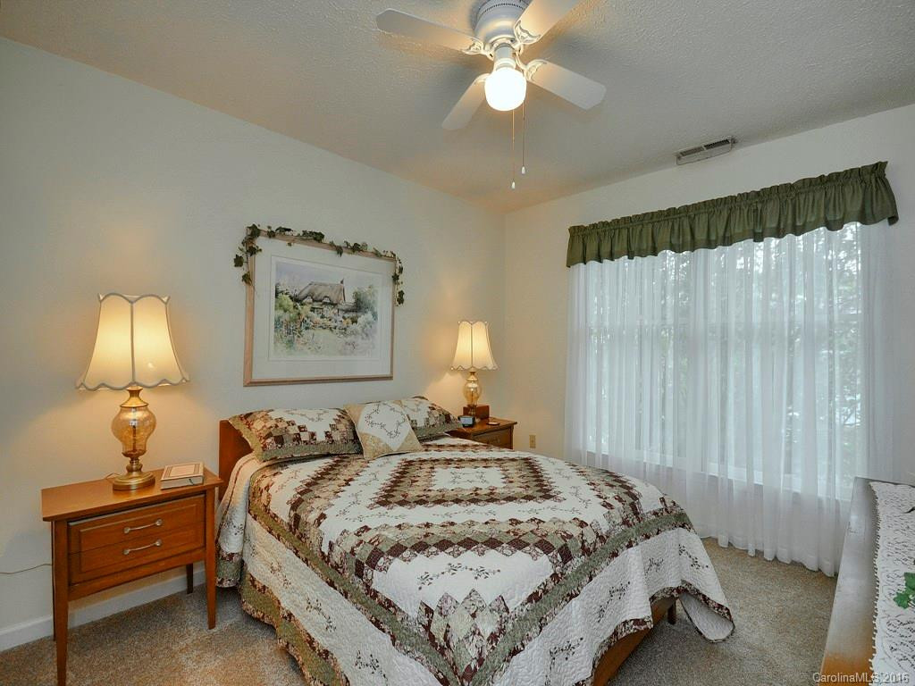 46 Sleepy Hollow Lane #- - Photo 7