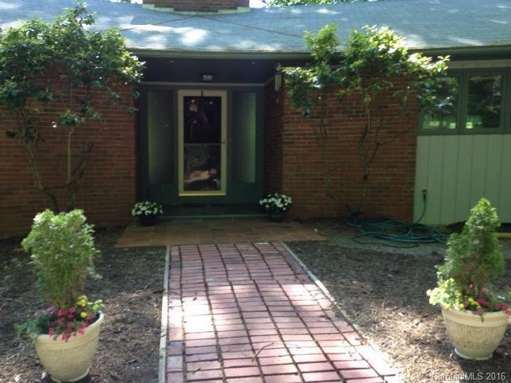 195 Beechwood Drive - Photo 2