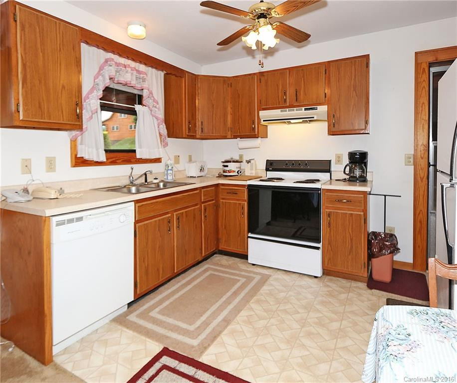 123 Midland Drive - Photo 8