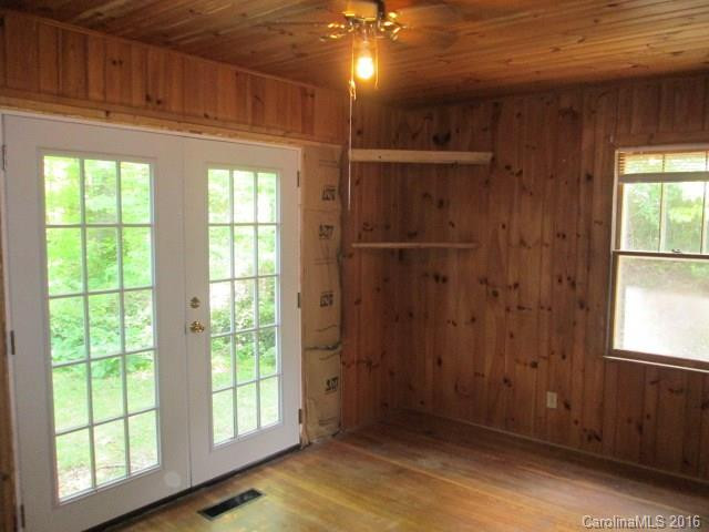19 Fairview Heights Drive - Photo 18