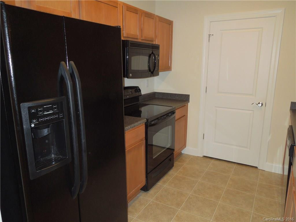 20 Fox Den Drive #101 - Photo 2