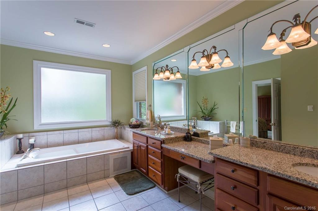 1429 Southpointe Drive - Photo 6