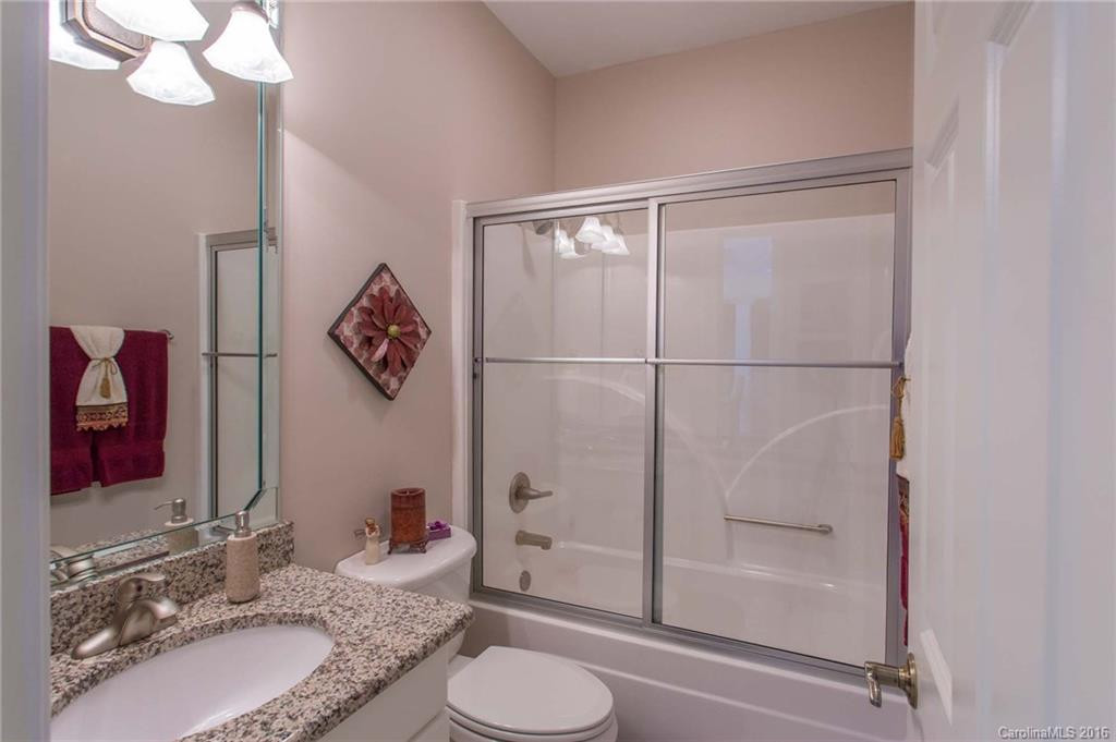 1429 Southpointe Drive - Photo 8