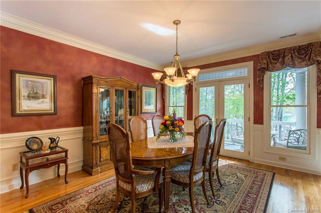 1429 Southpointe Drive - Photo 9