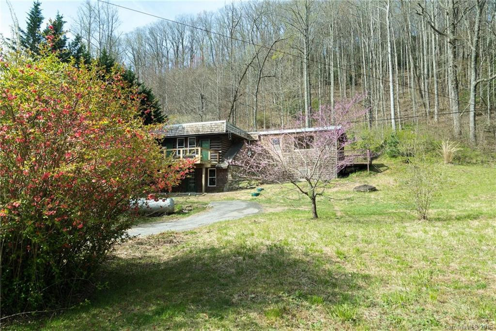 87 Weaver Drive