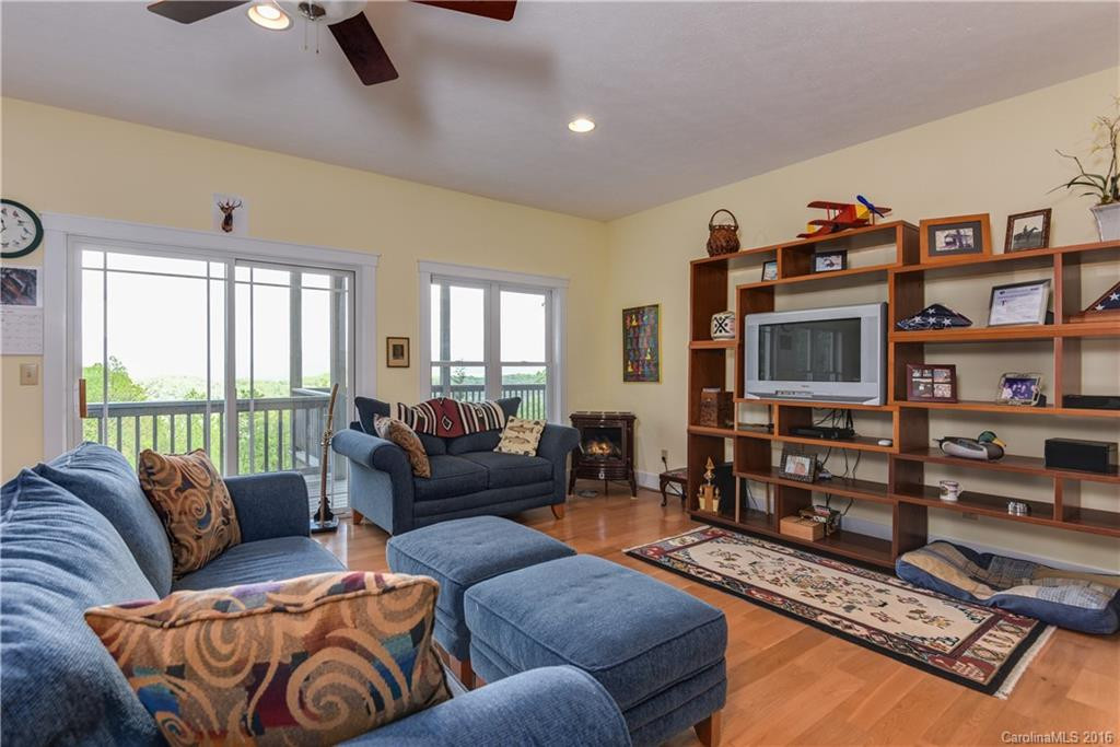 1420 Woodsong Drive - Photo 14