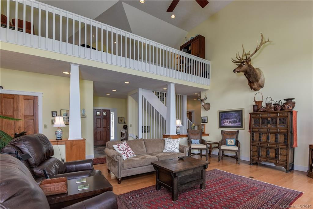 1420 Woodsong Drive - Photo 5